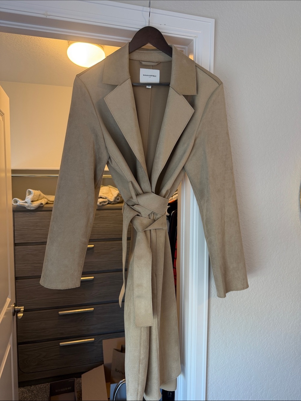 Banana Republic Open-Front Long Trench Coat in Taupe